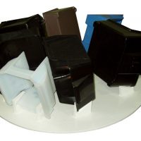 Rotating plateau with box and carrier loaded